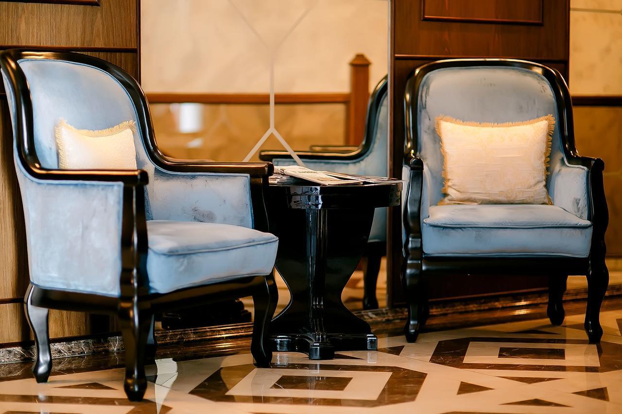 Park Hotel 卡拉甘达 外观 照片